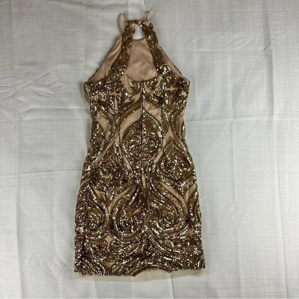 CAMILLE LA VIE Elegant Sequin Halter Tie Back Column Dress Gold